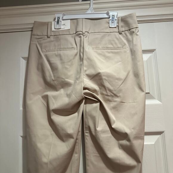 Ann Taylor Signature Pants Crop NWT Size 4   98% Cotton 2% Spandex  Preppy - Picture 11 of 12